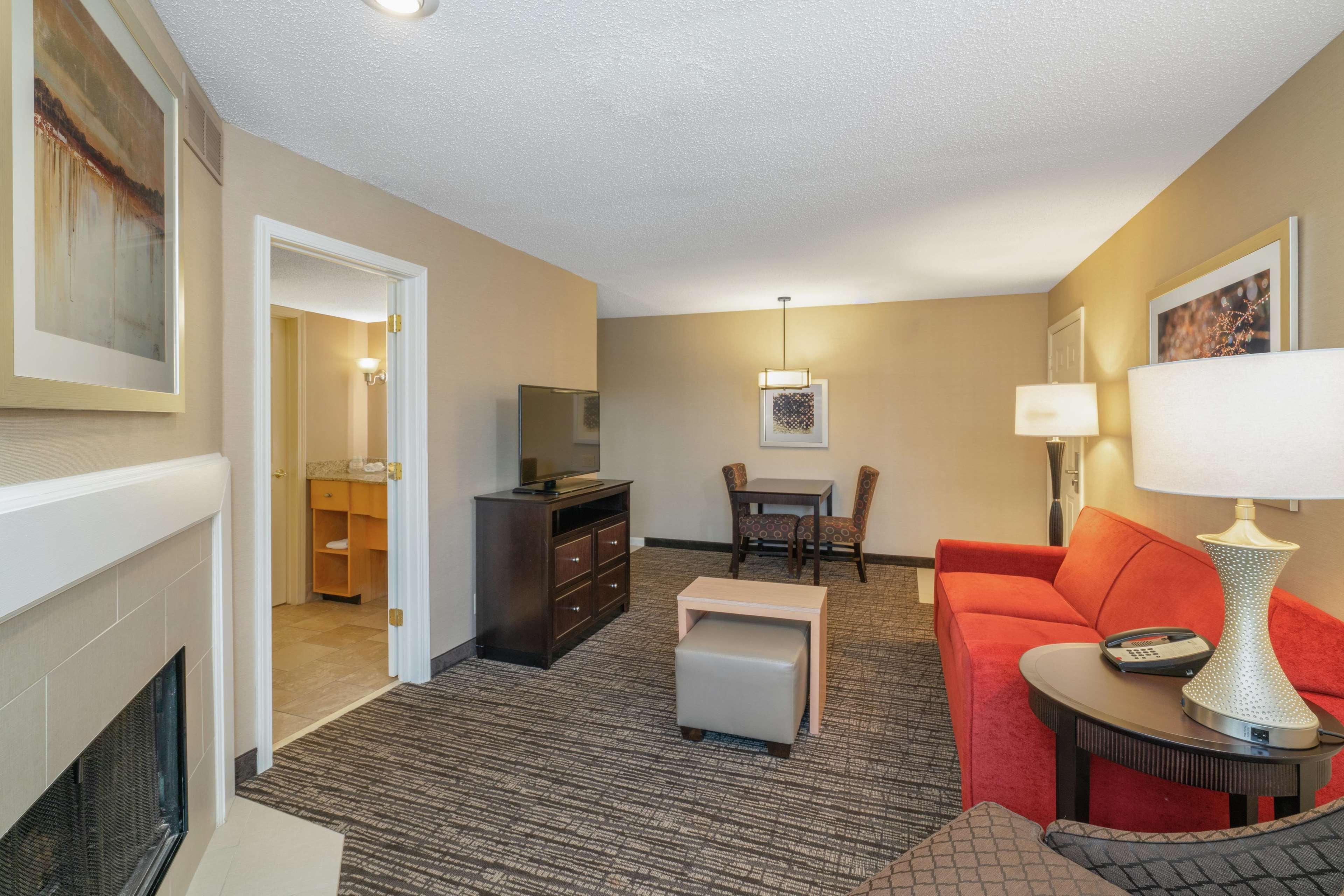 Homewood Suites Lafayette Exteriér fotografie